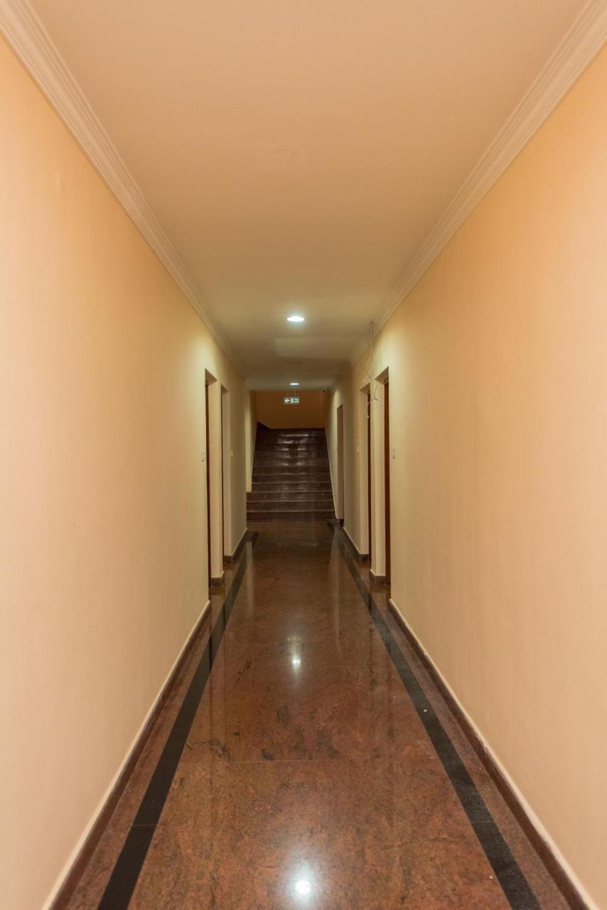 Kallada Golden Hotel Thrissur エクステリア 写真